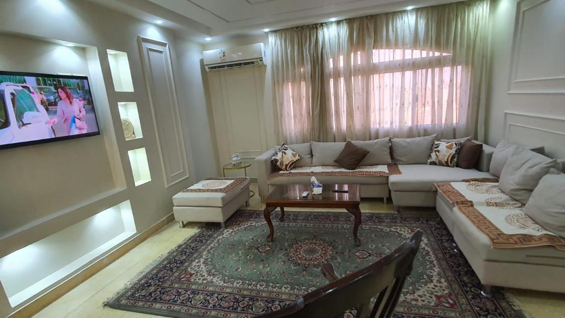 Apartment فاخرة لعائلة بالمهندسين Cairo